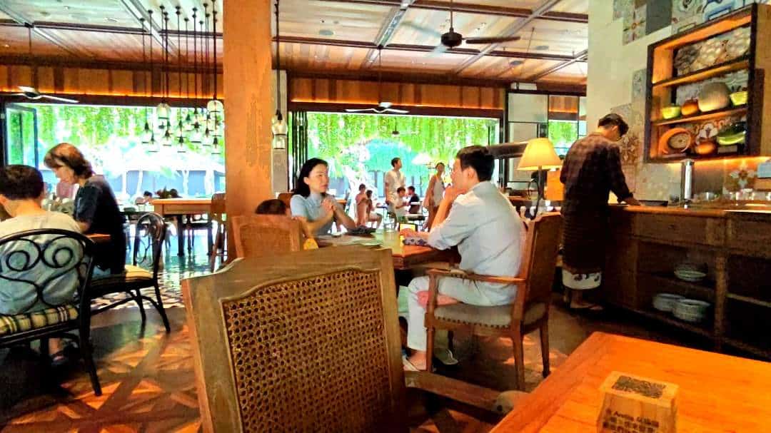 Andaz Bali breakfast — unlimited à la carte hotel breakfast. One of the best breakfasts in Sanur Bali