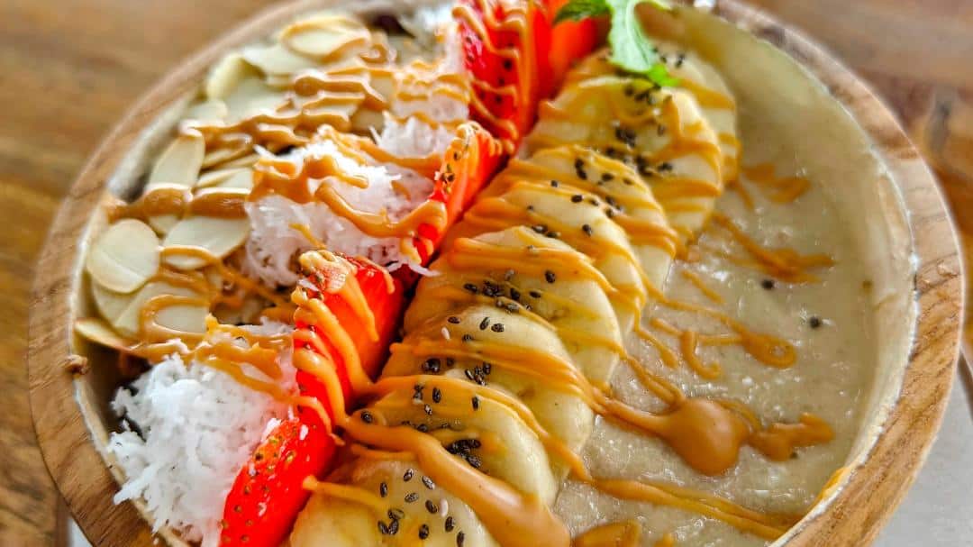 Costa by Monsta smoothie bowl — banana peanut butter smoothie bowl at Costa beach restaurant Sanur Bali
