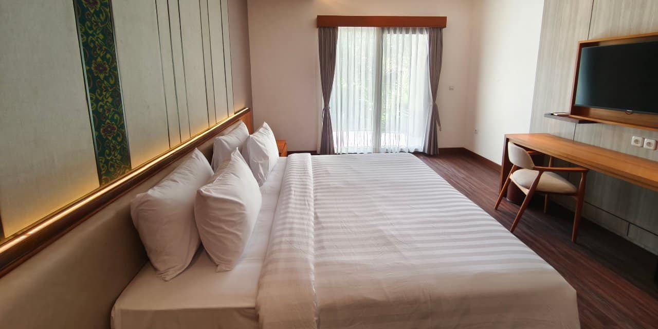 EL Hotel Sanur Bali comfortable affordable hotel room
