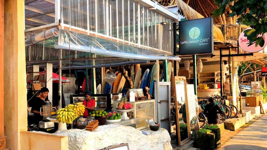 Lemo Beach Cafe Sanur Bali — gluten free breakfast options on the Sanur beachfront